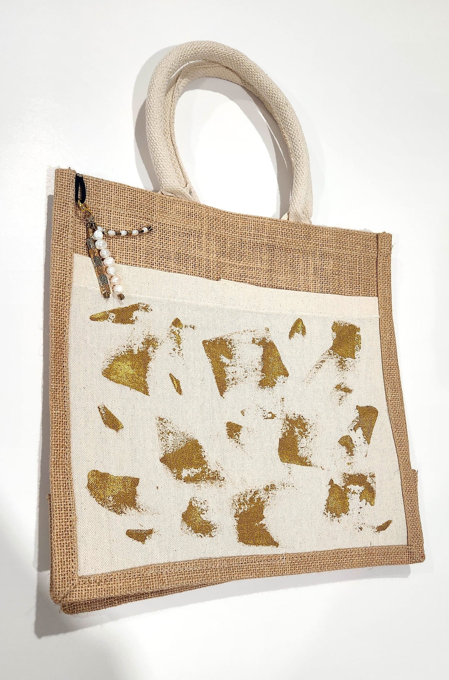 Customizable Jute Bag, Elegant Farmland French Cottage design, Golden accents