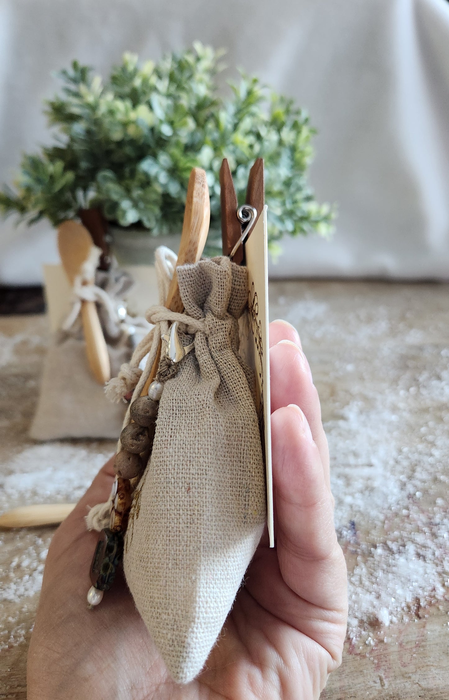 Lavender Scented Luxury Wedding Favor Set with Epsom salt Sachet, Keychain, Bamboo Spoon, and Thank You Note