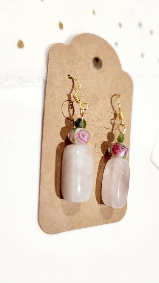 Victorian-Inspired Jade & Rose Glass Earrings with Abalorios – 18K Gold Plated