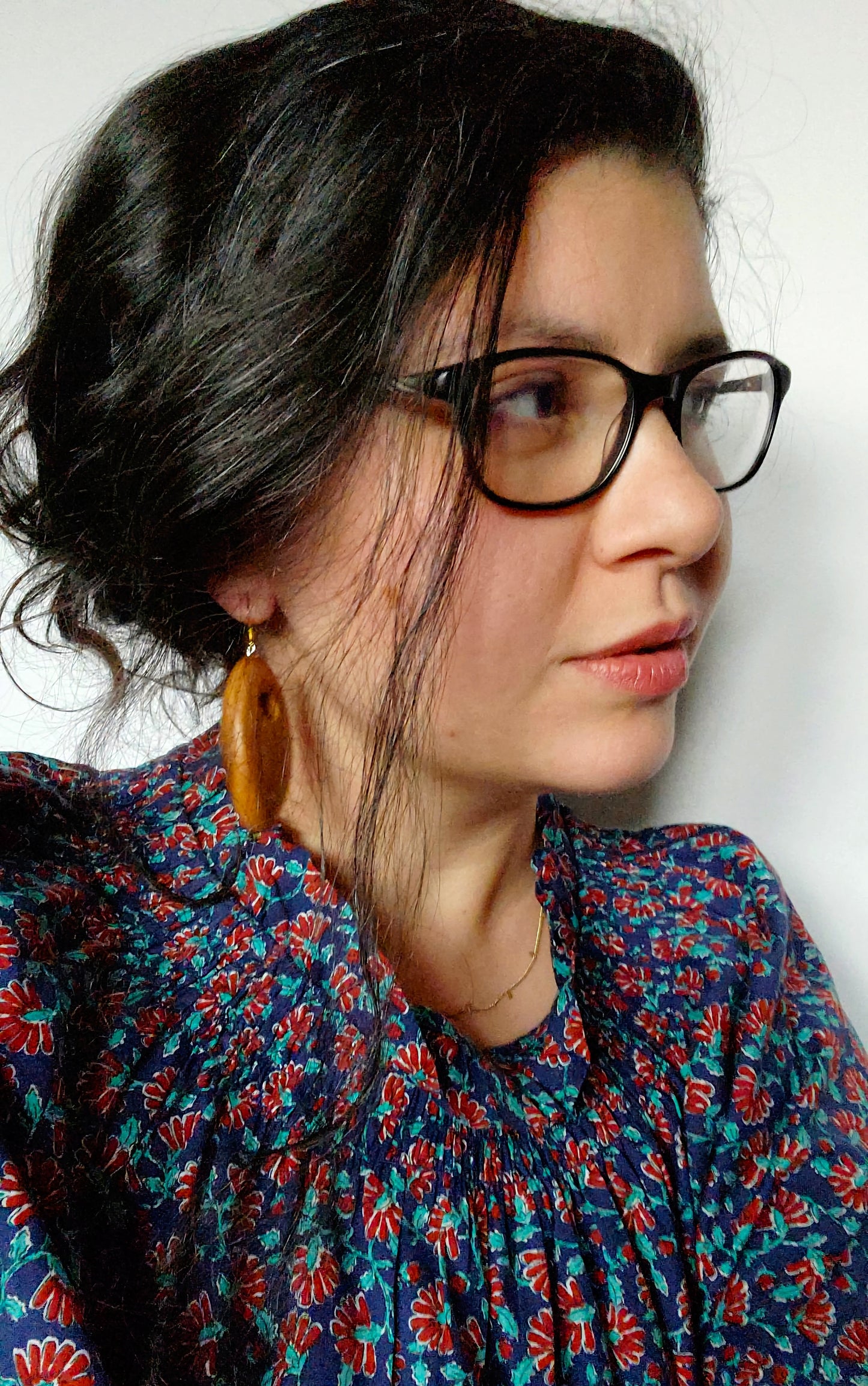 wooden earrings with volcano stones